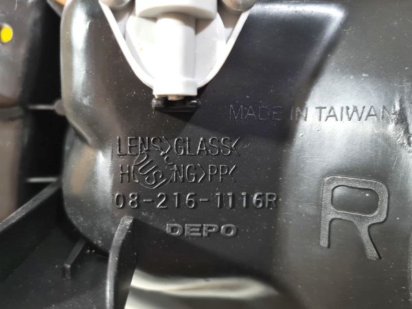 Farol Mazda Protege 323 90/93 Ld Depo 2161122r - Image 3