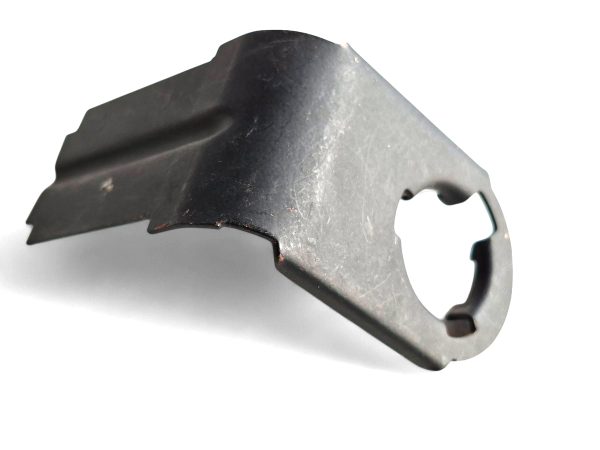 Suporte De Metal Da Lanterna Dianteira Escort 87/94 - Imagem 4