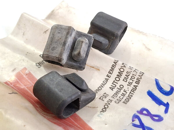 Batente Apoio Tampa Bagagito Fiat Uno 85/04 3un 5948810 - Imagem 3