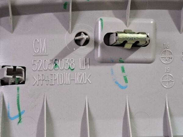 Acabamento Moldura Coluna LE Trailblazer 2019 52058038 - Imagem 5