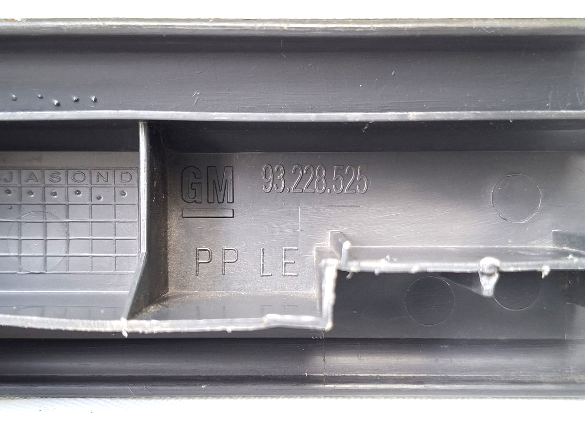 Soleira Interna D/LE Blazer 95/11 93228525 - Imagem 5