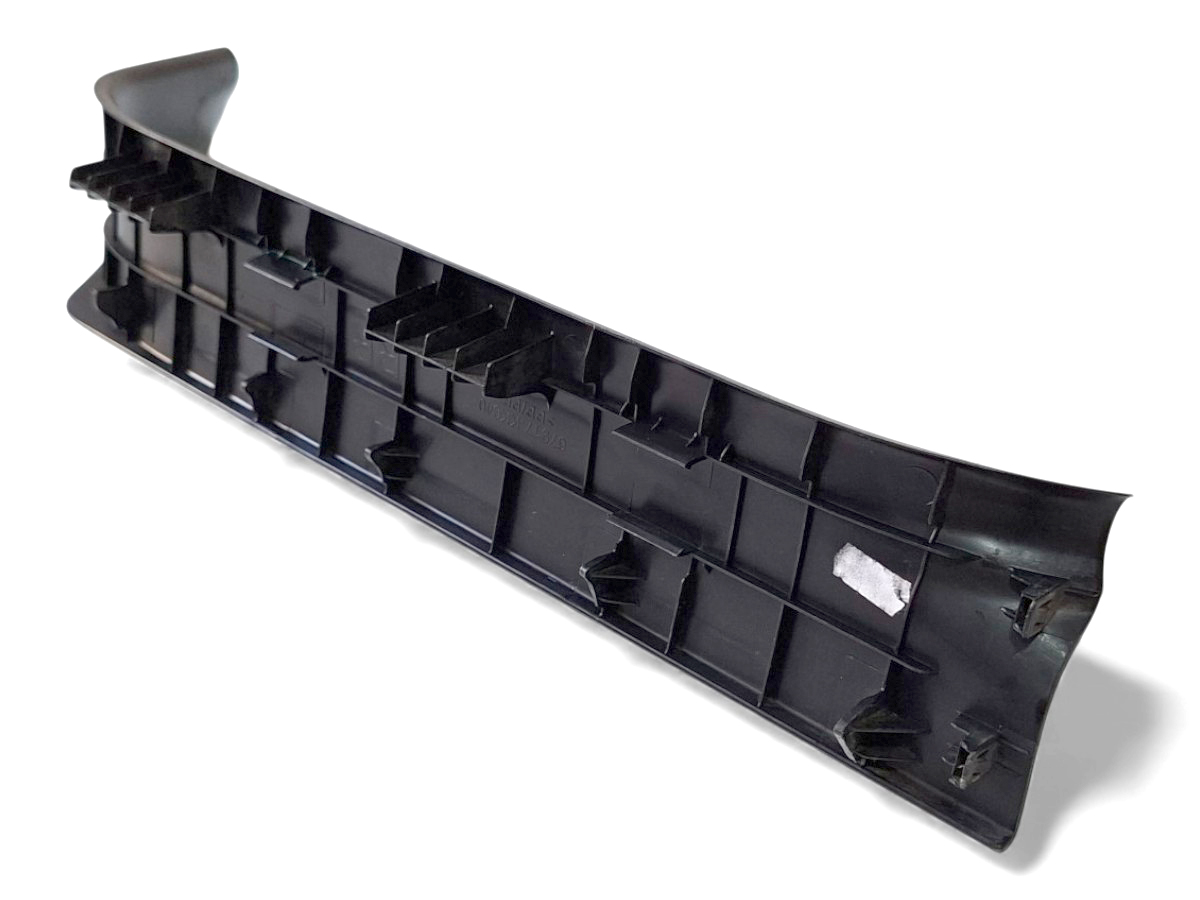 Soleira Porta T/ld Hilux Sw4 16/20 67917kk040 Preto - Imagem 4