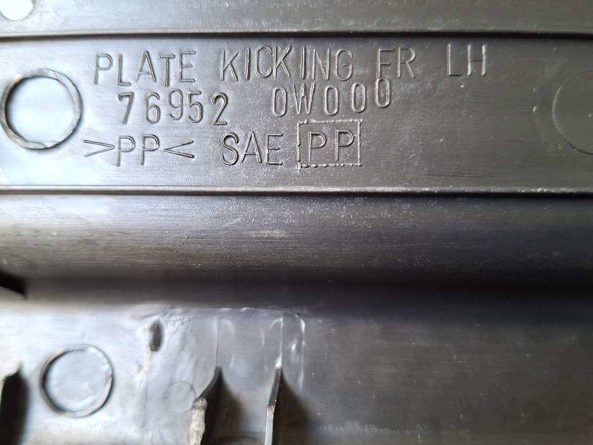 Soleira Porta D/le Pathfinder 97/04 769520W000 - Preto - Imagem 5