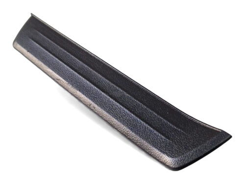 Soleira Porta T/le Hilux Sw4 16/20 679160k100 Preto