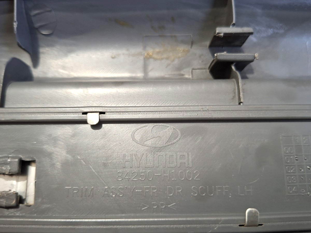 Soleira Porta D/le Terracan 84250h1002 - Imagem 5