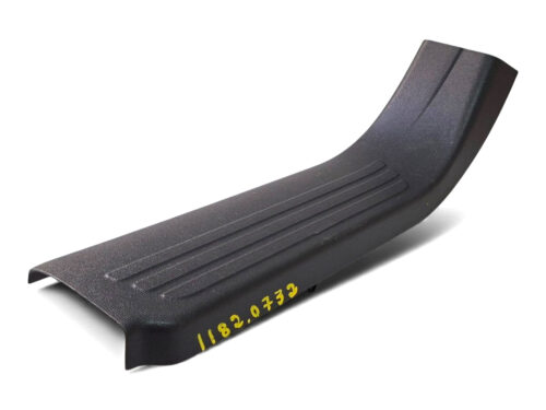 Soleira Porta T/le Trailblazer 15/16 94729115 Cinza-escuro