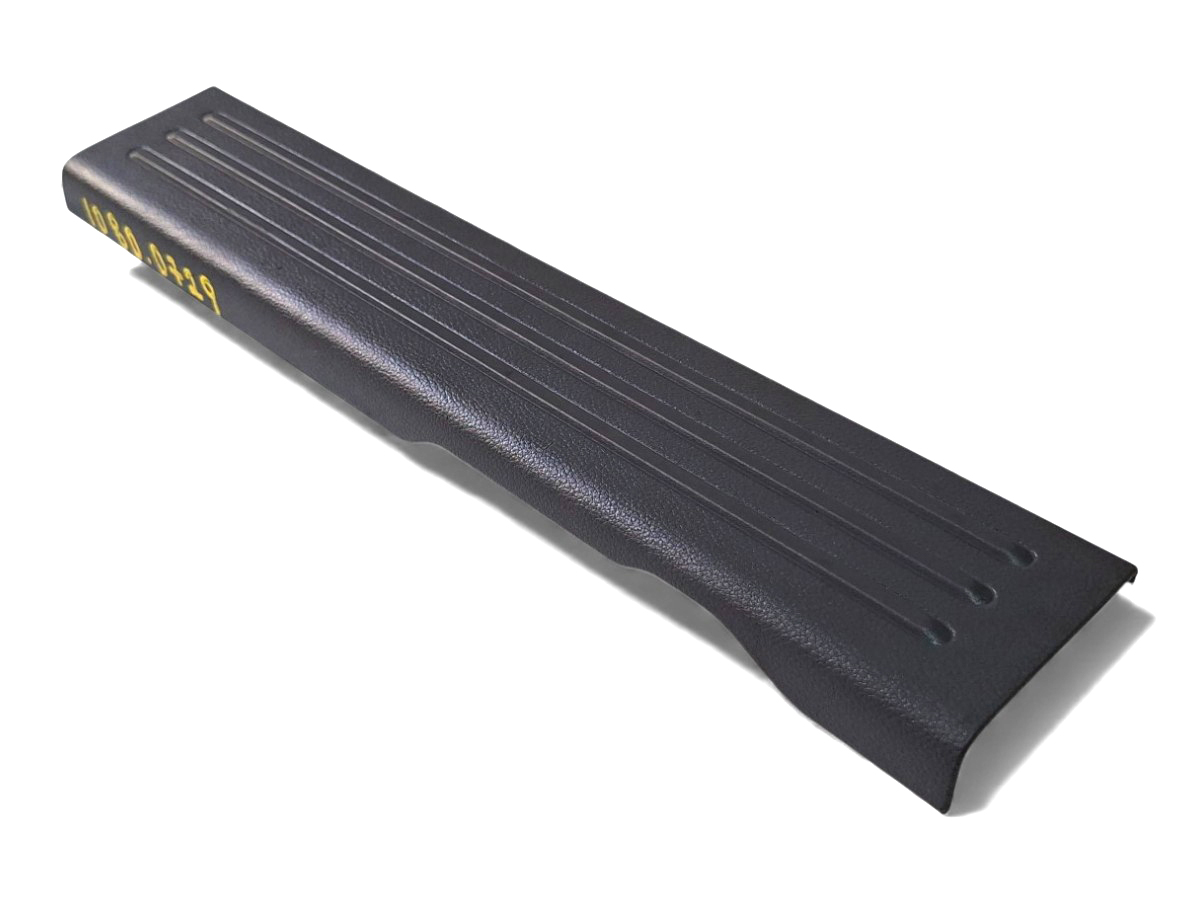 Soleira Porta D/ld Ranger 17/20 Ab392113200ab Cinza-escuro