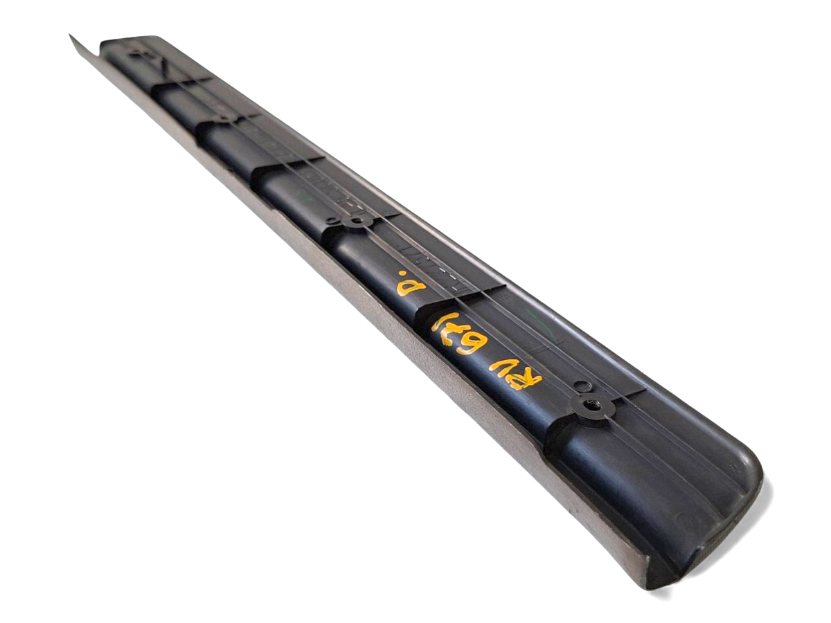 Soleira Porta D/le Pajero Sport Mr227571 Cinza-escuro - Imagem 4