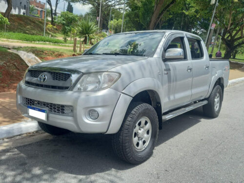 Toyota Hilux 2.5 Cab. Dupla 4x4 4p