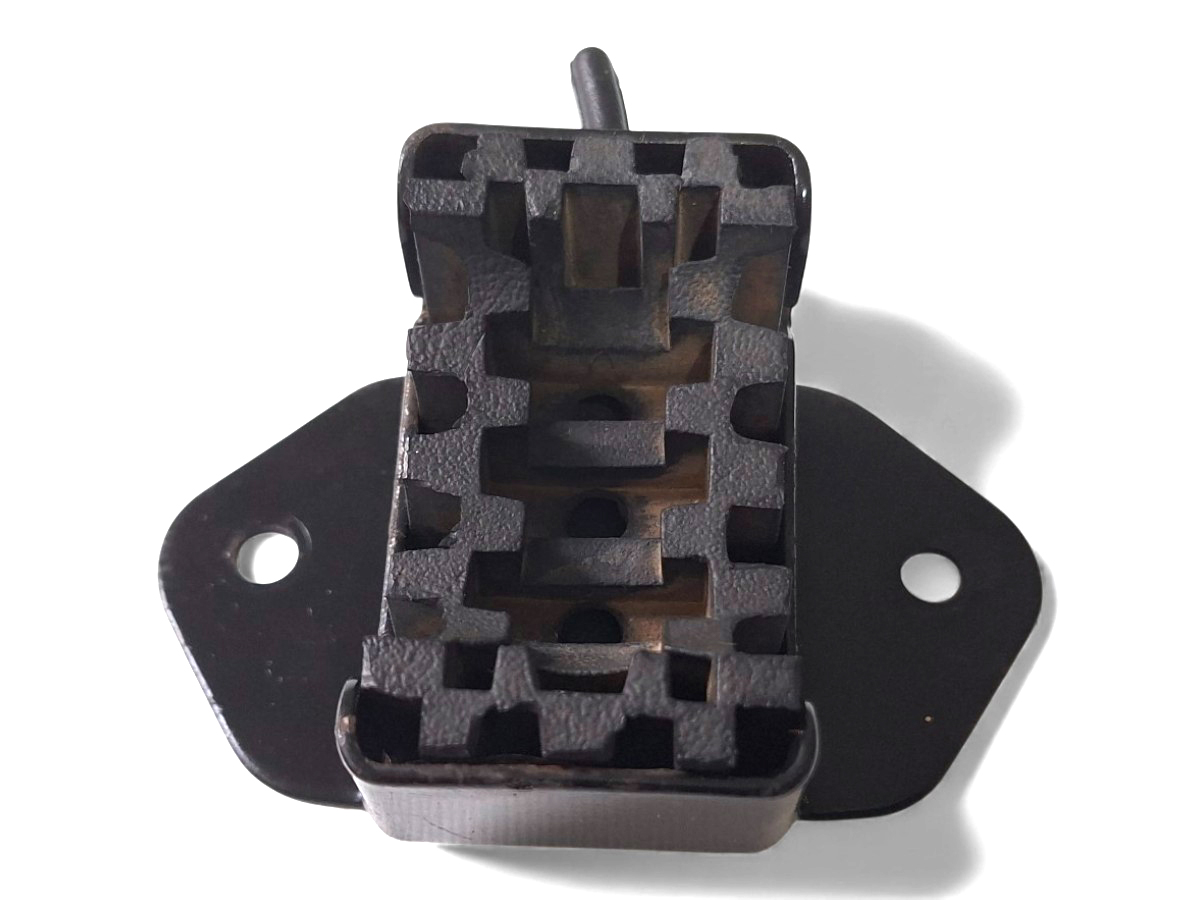 Suporte Do Condensador Ar D20 C20 - Imagem 2