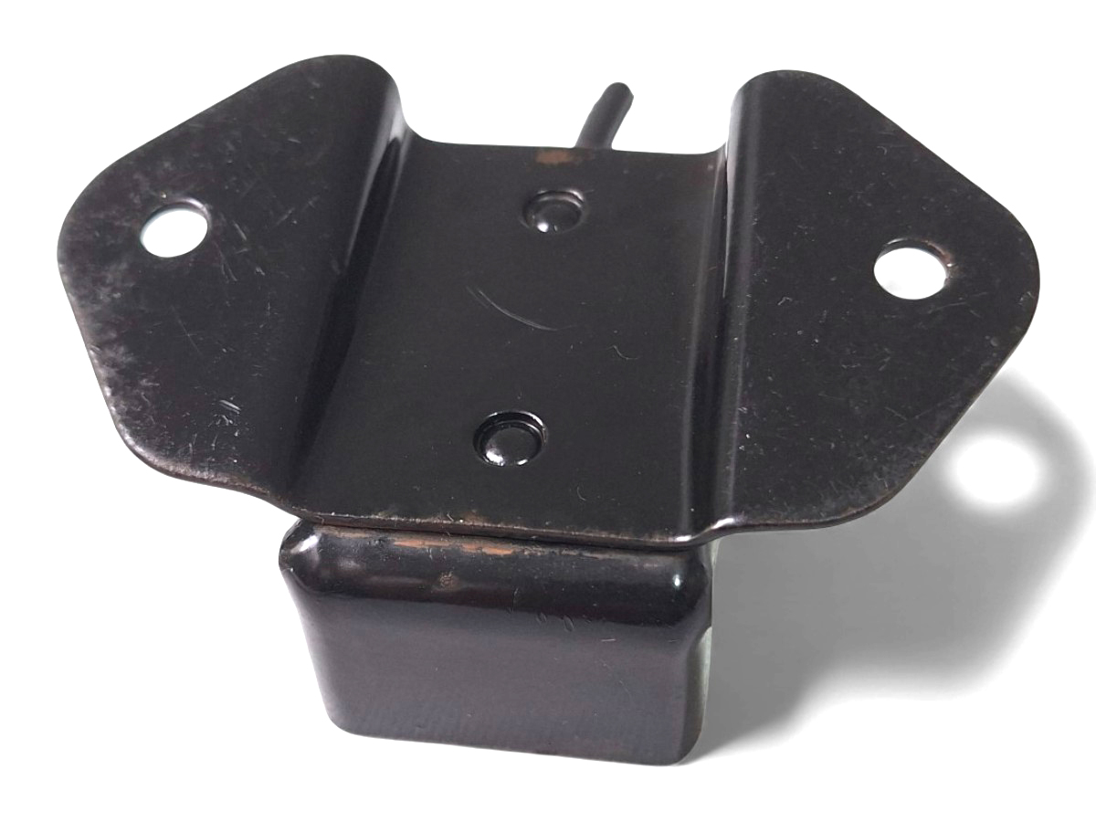 Suporte Do Condensador Ar D20 C20 - Imagem 4