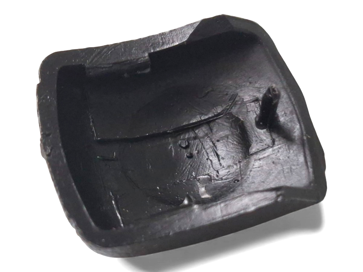 Tampa Acabamento Dobradiça Trinco Vidro Lateral Corcel - Imagem 3