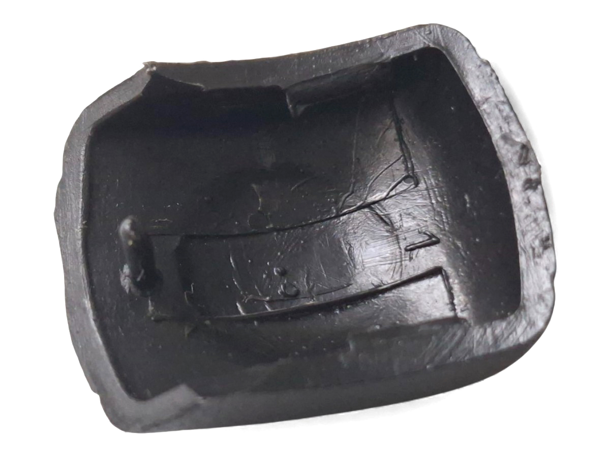 Tampa Acabamento Dobradiça Trinco Vidro Lateral Corcel - Imagem 4