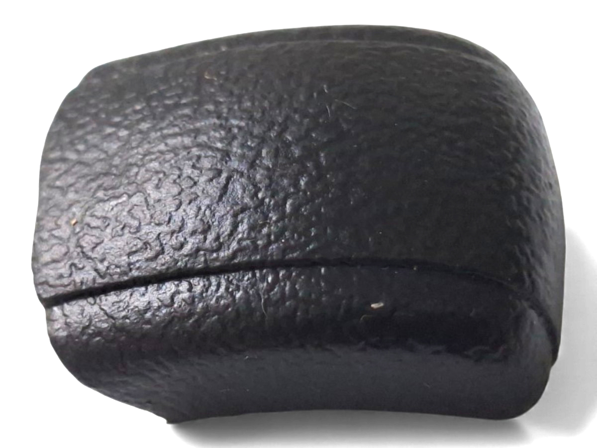 Tampa Acabamento Dobradiça Trinco Vidro Lateral Corcel - Imagem 5