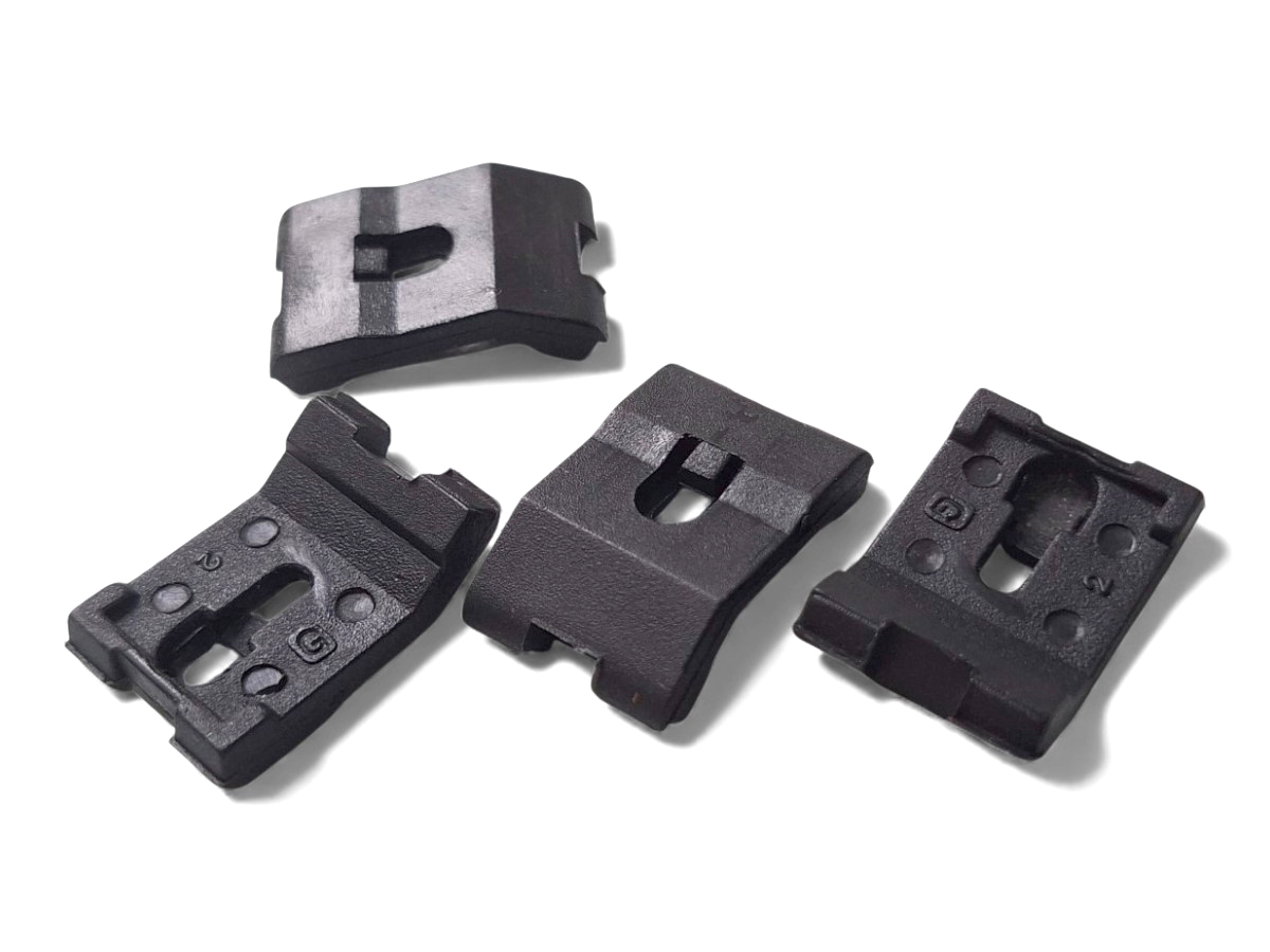 Grampo Friso Porta Lateral Corcel 2 Kit C/ 4 Unidades