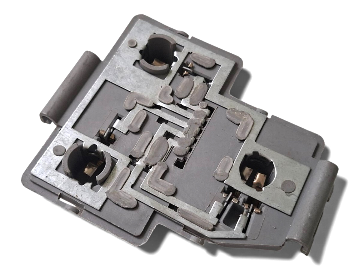 Circuito Soquete Lanterna Tras Belina 84NU13N004A Arteb - Imagem 4